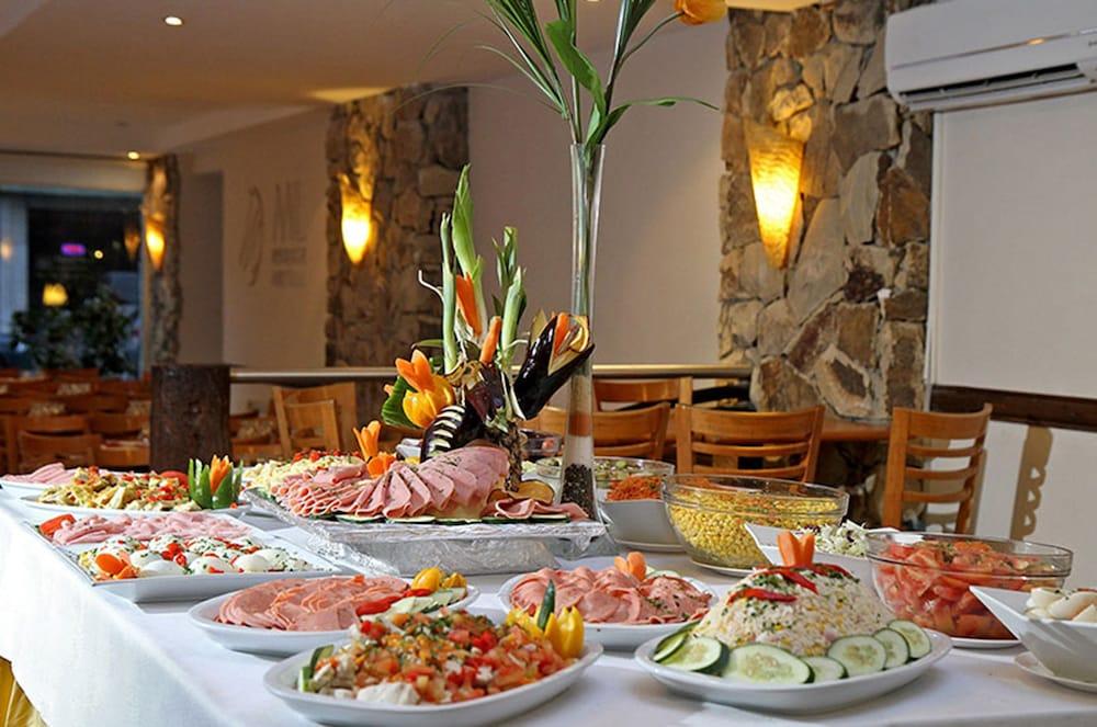 Hotel Alt Interlaken سان كارلوس دي باريلوتشي المظهر الخارجي الصورة